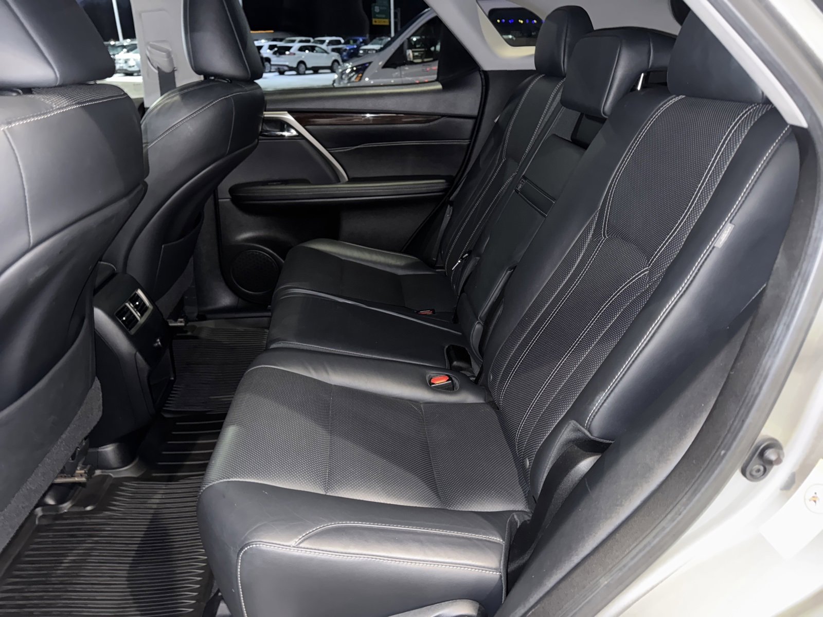 Used 2019 Lexus RX 350 AWD image 33