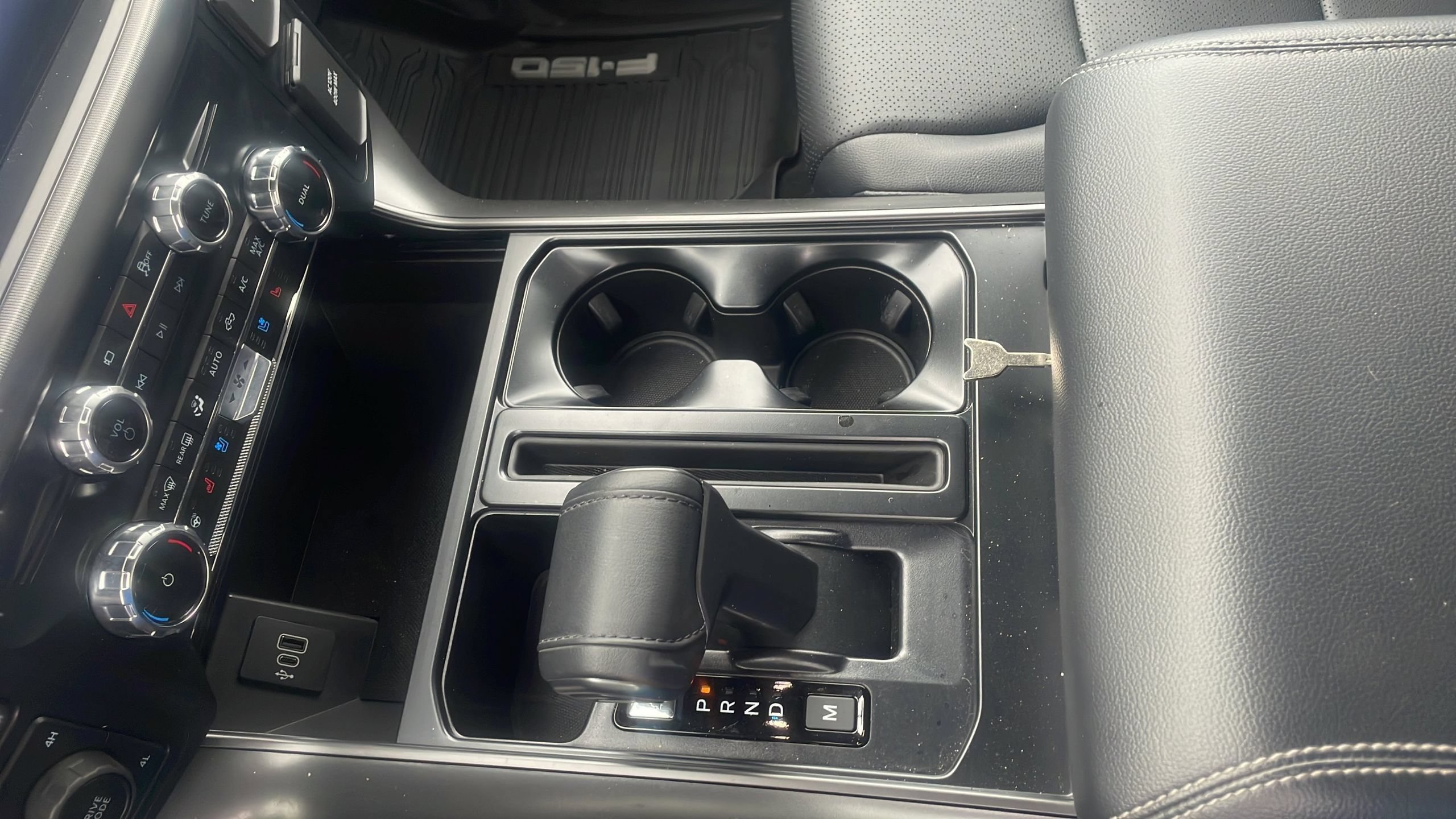 Certified 2025 Ford F150 Lariat AWD/4WD image 22