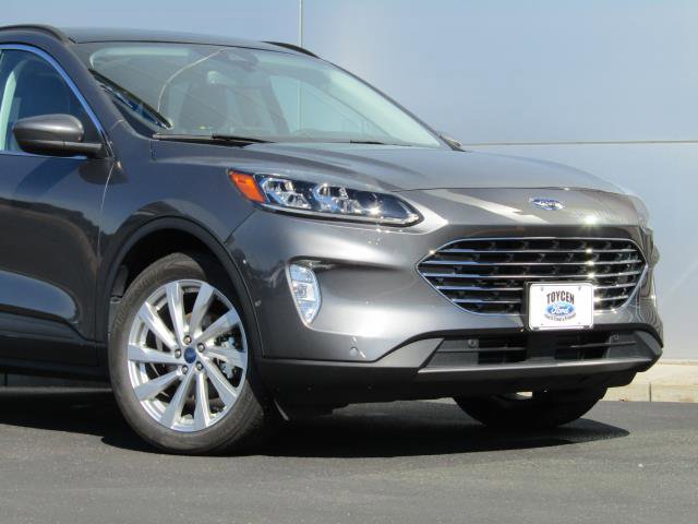 Certified 2022 Ford Escape Titanium w/ Titanium Elite Package image 4