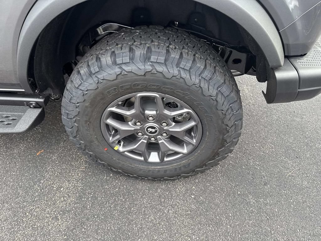 Certified 2025 Ford Bronco Badlands AWD/4WD image 5