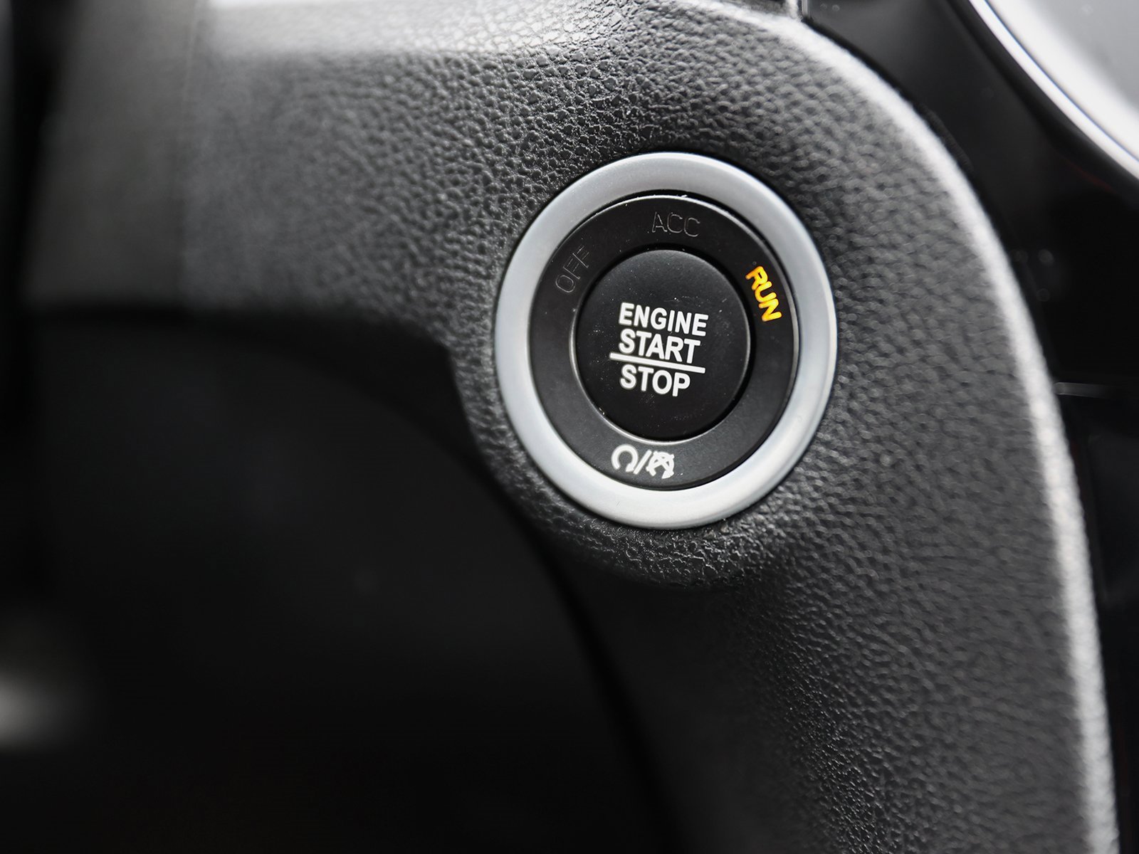 Used 2022 Chrysler 300 S image 30