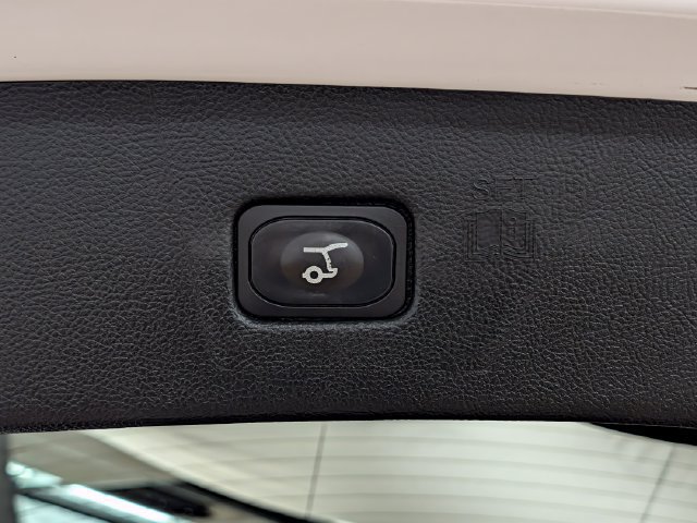 Certified 2023 Ford Edge SEL w/ Convenience Package AWD/4WD image 20