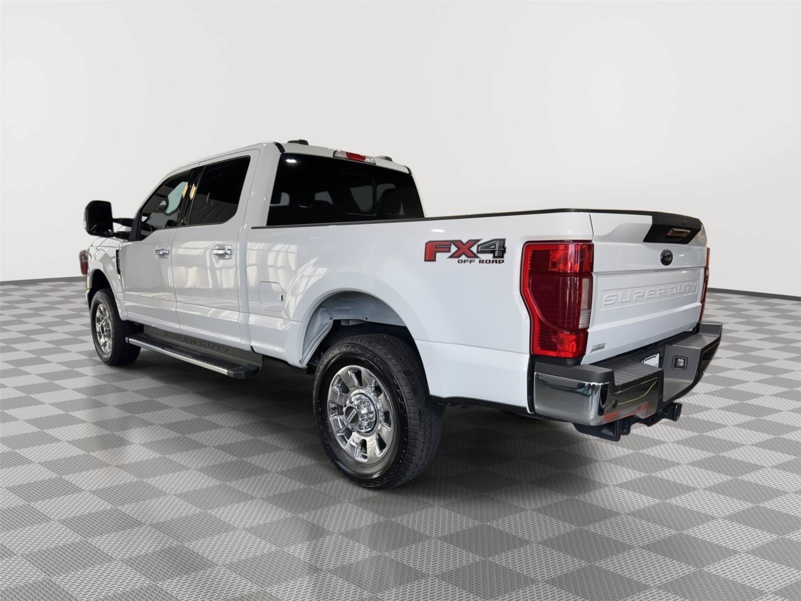 Certified 2022 Ford F350 Lariat w/ Chrome Package AWD/4WD image 10