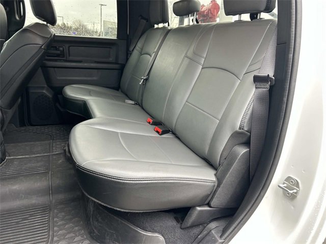 Used 2024 RAM 3500 Tradesman w/ Chrome Appearance Group image 25