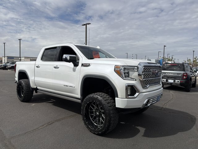 Used 2021 GMC Sierra 1500 Denali w/ Denali Ultimate Package AWD/4WD image 3