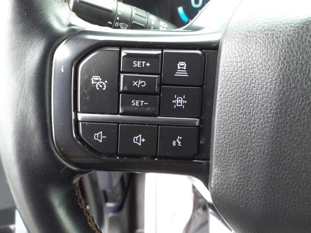 Certified 2022 Ford Expedition Max Platinum image 16