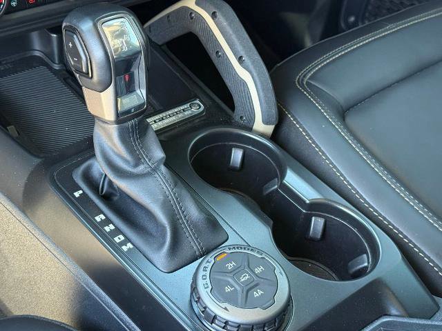 Certified 2025 Ford Bronco Badlands image 13