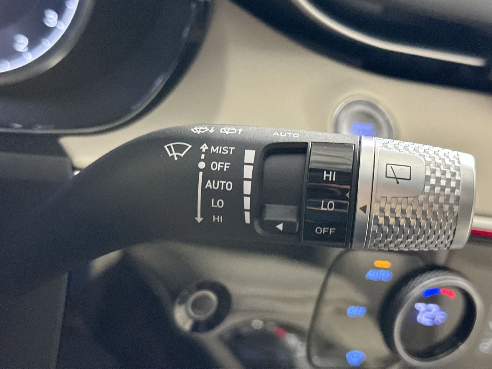 Used 2024 Genesis GV70 2.5T w/ Advanced Package image 30