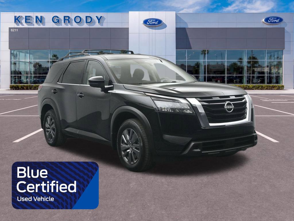 Used 2025 Nissan Pathfinder SV w/ SV Premium Package