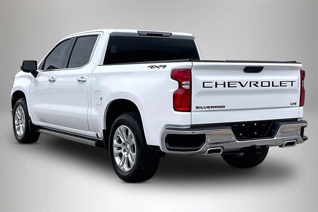 Used 2024 Chevrolet Silverado 1500 LTZ w/ LPO, Dark Essentials Package AWD/4WD image 4