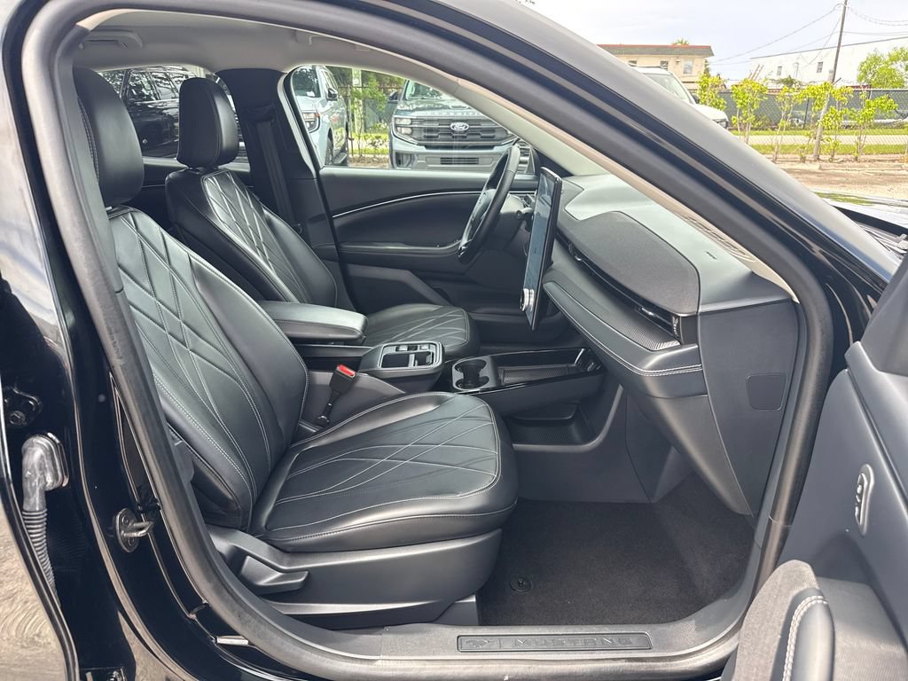 Certified 2025 Ford Mustang Mach-E Select AWD/4WD image 29