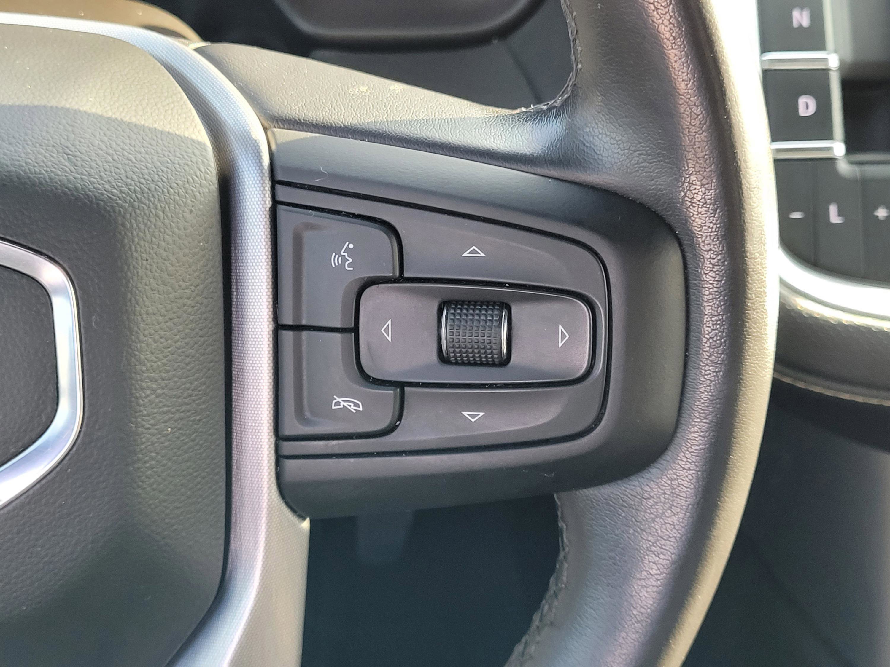 Used 2021 GMC Yukon SLT AWD/4WD image 13
