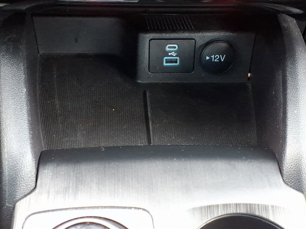 Certified 2022 Ford Escape SEL image 16
