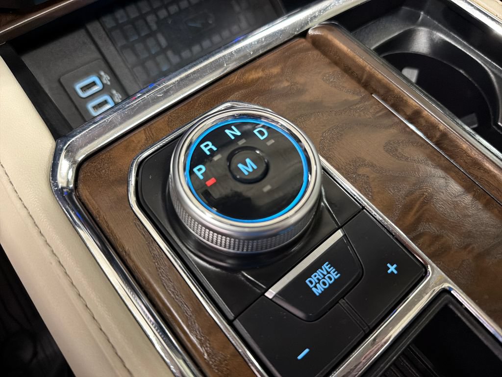 Certified 2019 Ford Expedition Platinum RWD image 29