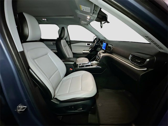 Certified 2021 Ford Explorer XLT w/ Equipment Group 202A image 23