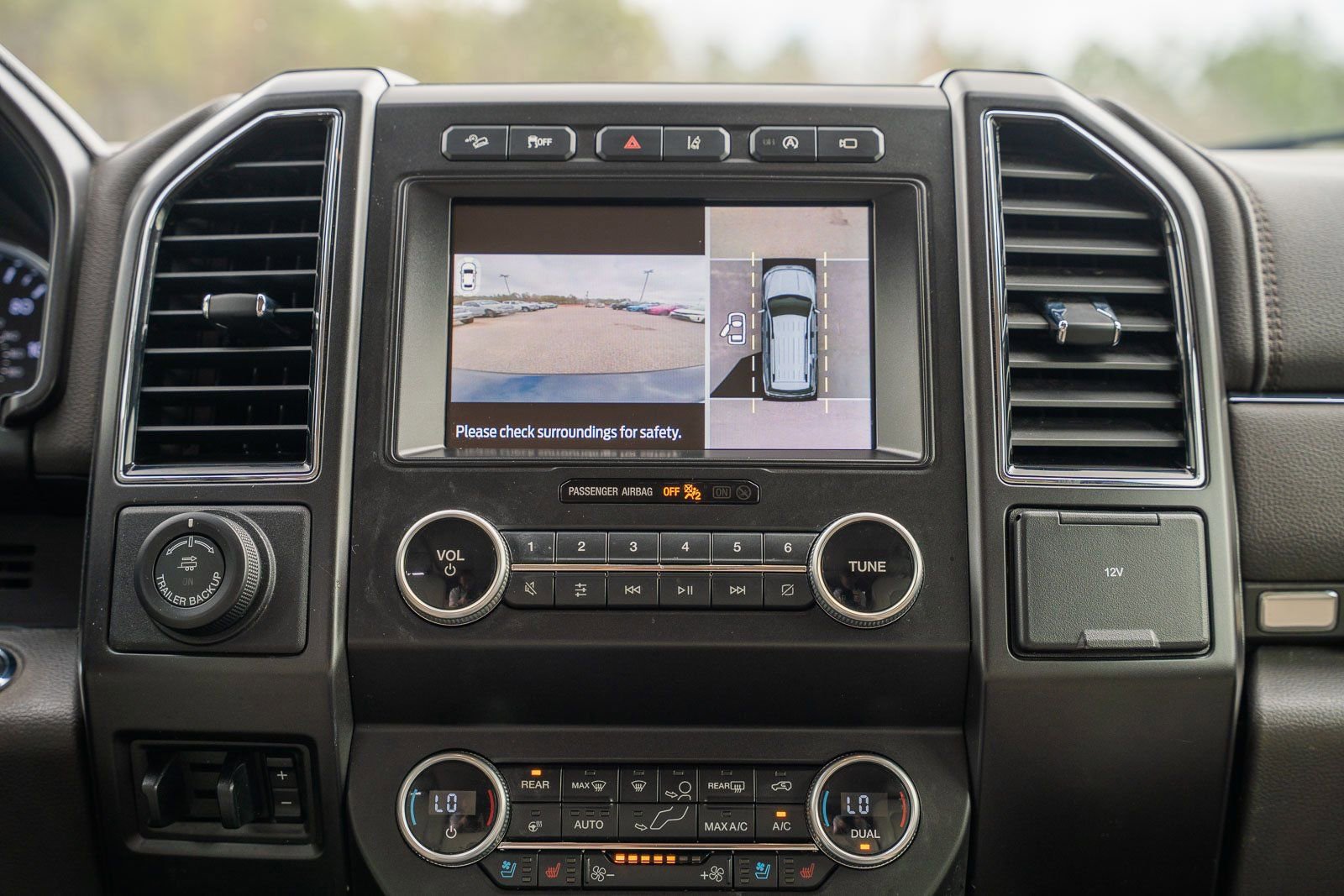 Certified 2021 Ford Expedition Limited image 37