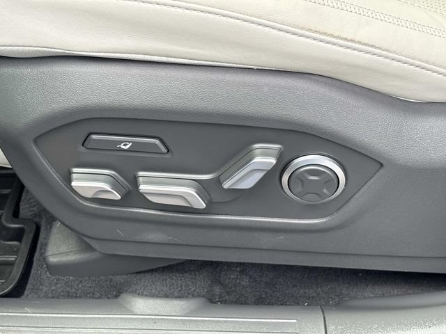 Used 2024 Hyundai Santa Fe Calligraphy AWD/4WD image 28