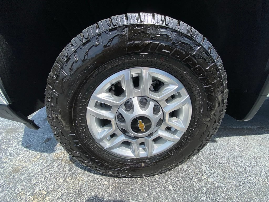 Used 2025 Chevrolet Silverado 2500 LT w/ All Star Edition AWD/4WD image 28