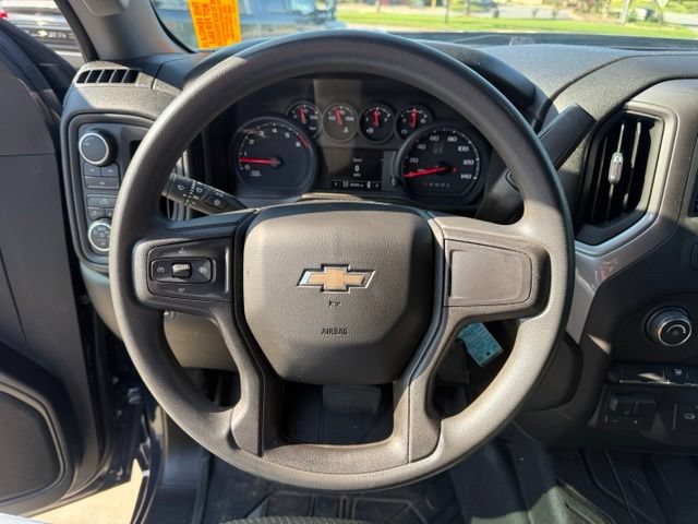 Used 2021 Chevrolet Silverado 2500 Custom w/ Custom Value Package AWD/4WD image 18