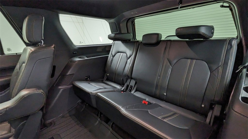 Certified 2023 Ford Expedition Platinum image 42