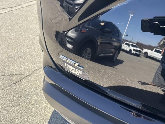Certified 2024 Ford Edge SEL AWD/4WD image 5