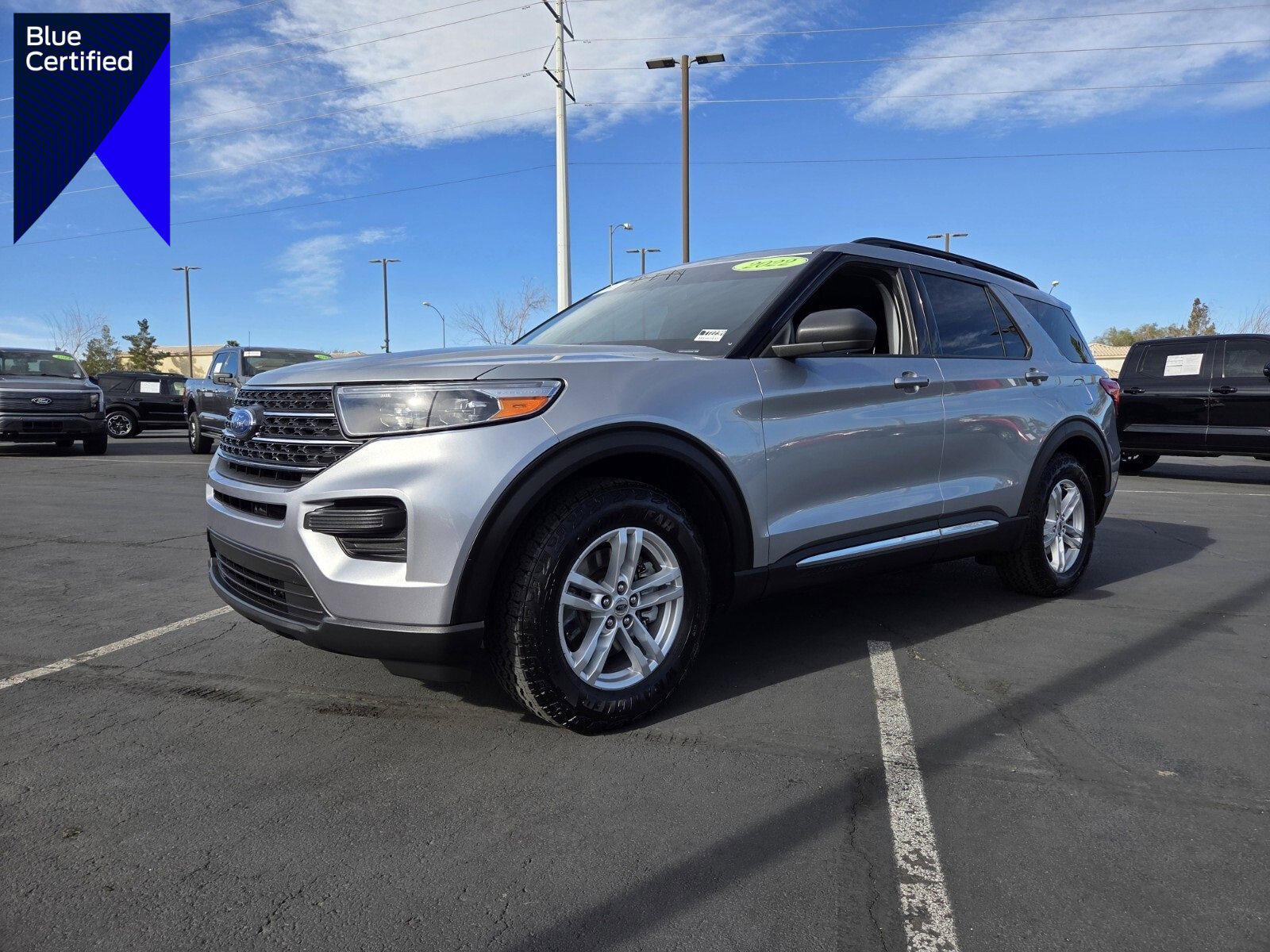 Certified 2022 Ford Explorer XLT image 1