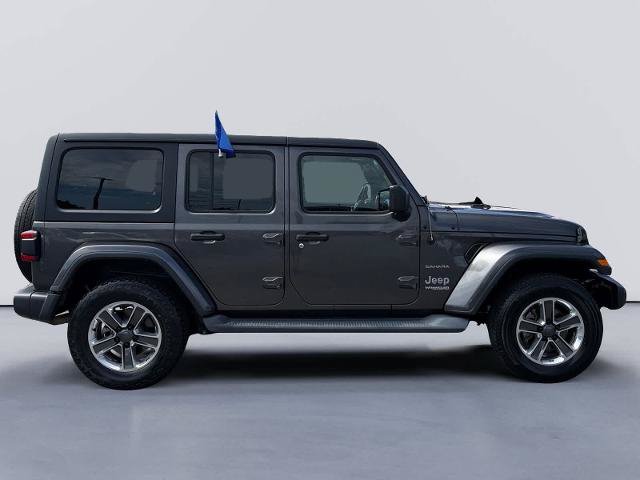 Used 2018 Jeep Wrangler Unlimited Sahara AWD/4WD image 6