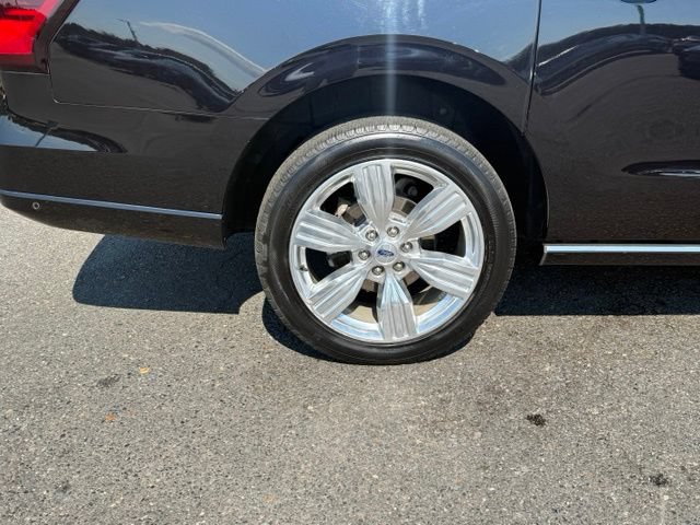 Certified 2024 Ford Expedition Max Platinum AWD/4WD image 7