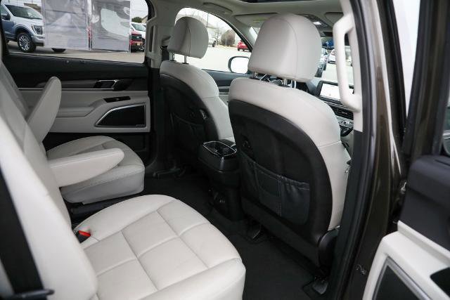 Used 2022 Kia Telluride EX w/ EX Premium Package image 35
