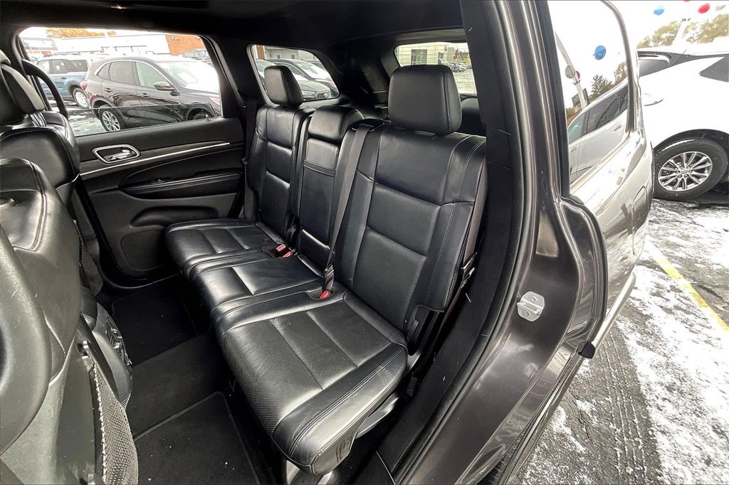 Used 2019 Jeep Grand Cherokee Limited w/ Luxury Group II image 24
