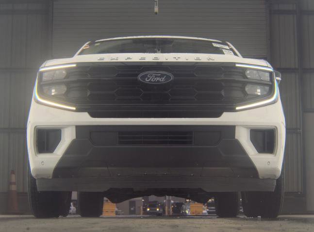 Certified 2025 Ford Expedition Active image 14