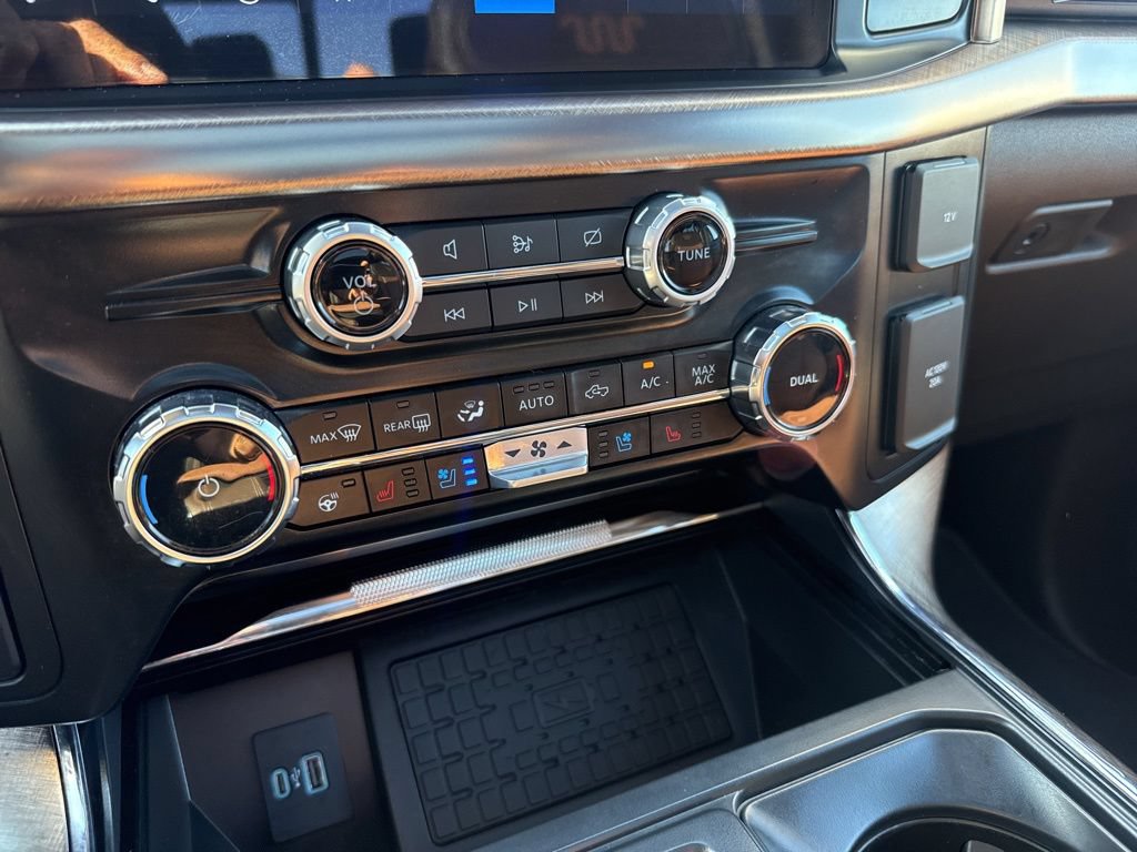 Certified 2024 Ford F150 King Ranch AWD/4WD image 21