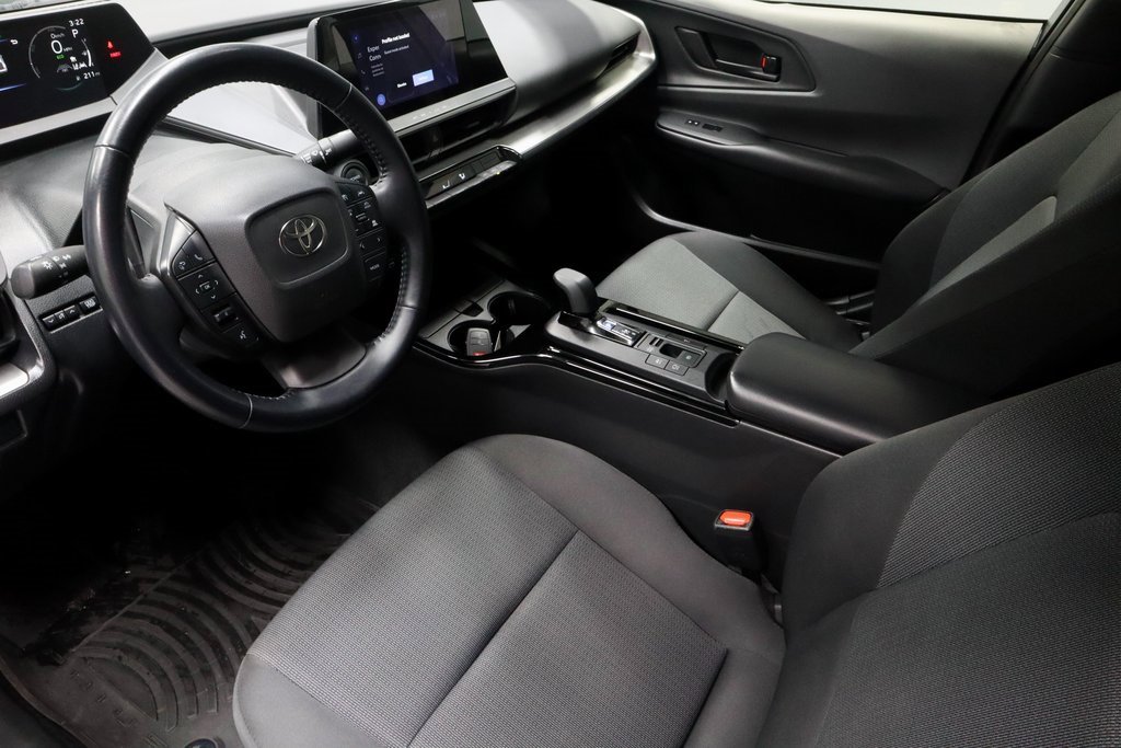 Used 2023 Toyota Prius LE image 22
