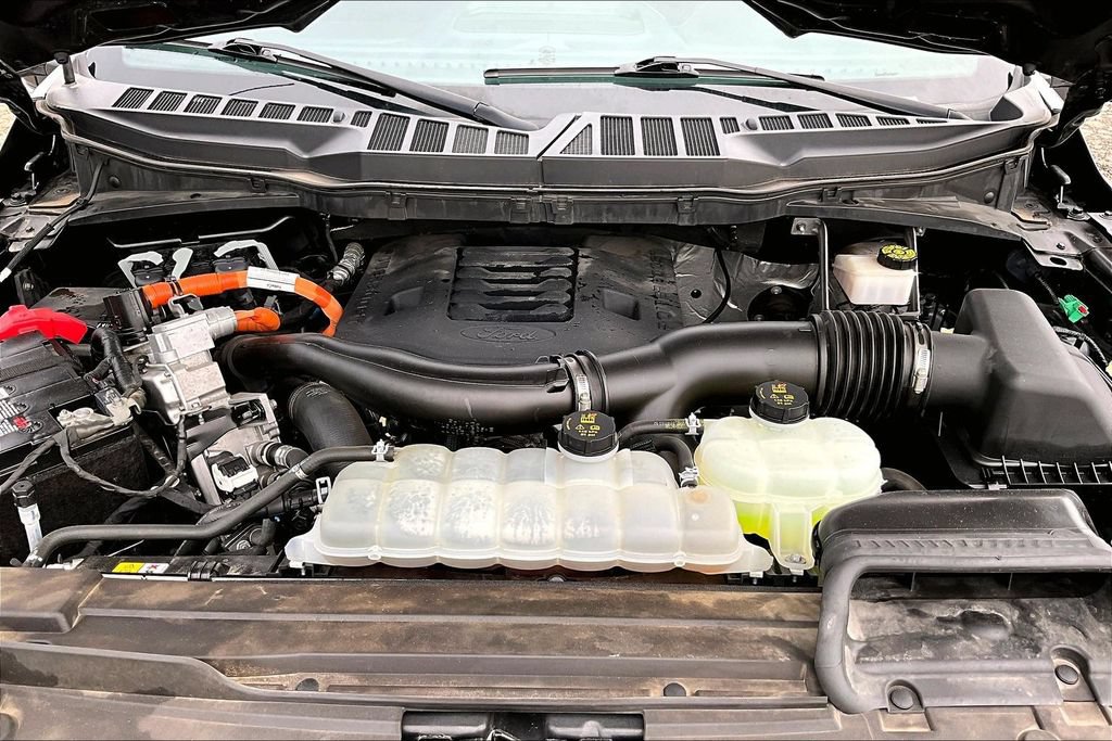 Certified 2023 Ford F150 Platinum w/ Equipment Group 701A High AWD/4WD image 10