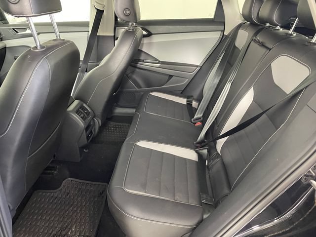 Used 2023 Volkswagen Taos SEL AWD/4WD image 12