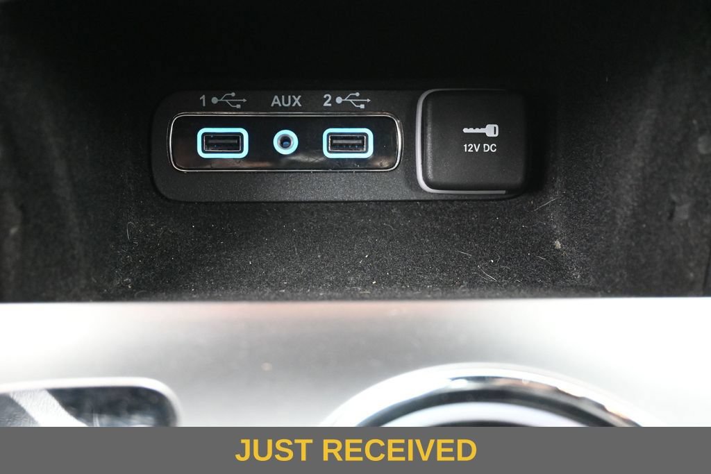 Used 2020 Jeep Grand Cherokee Laredo AWD/4WD image 14