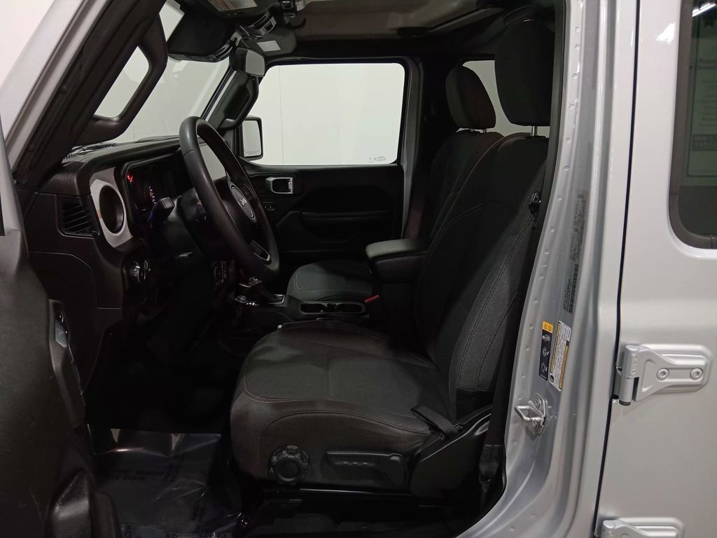 Used 2024 Jeep Wrangler Sport S image 15