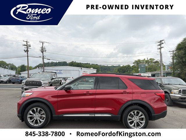 Certified 2023 Ford Explorer XLT w/ Equipment Group 202A AWD/4WD image 8