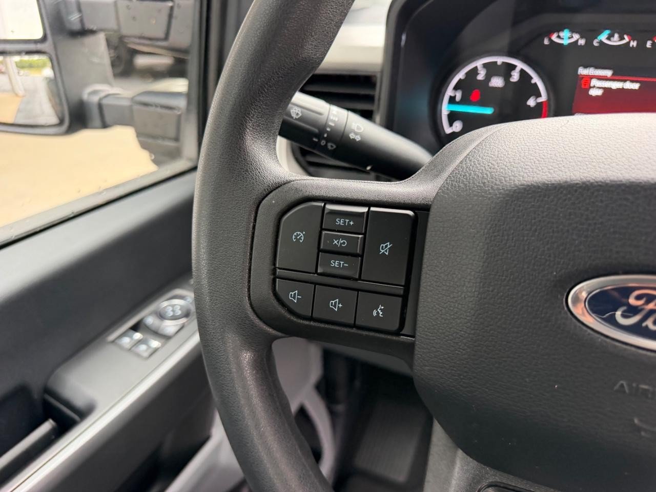 Certified 2026 Ford F350 XLT w/ 360-Degree Camera Package AWD/4WD image 11
