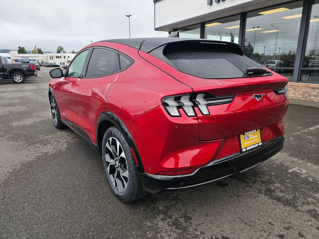Certified 2021 Ford Mustang Mach-E Premium AWD/4WD image 9