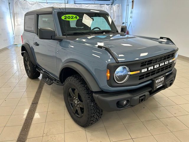 Certified 2024 Ford Bronco Black Diamond image 9