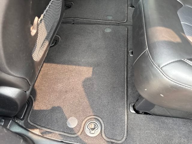 Used 2025 Chrysler Pacifica Select FWD image 41
