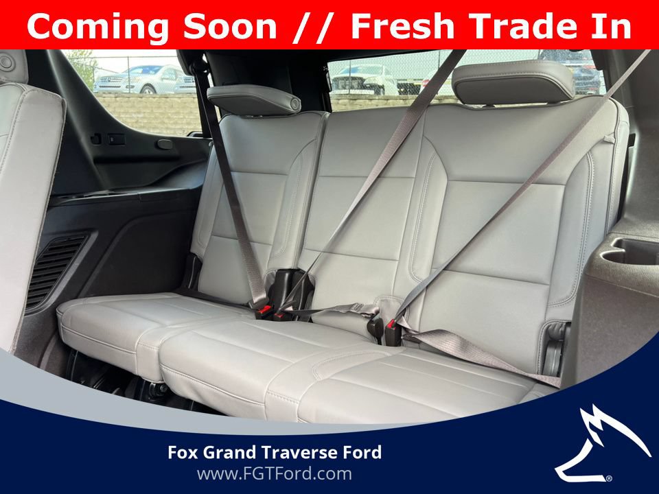 Used 2023 GMC Yukon SLT w/ SLT Premium Package AWD/4WD image 6