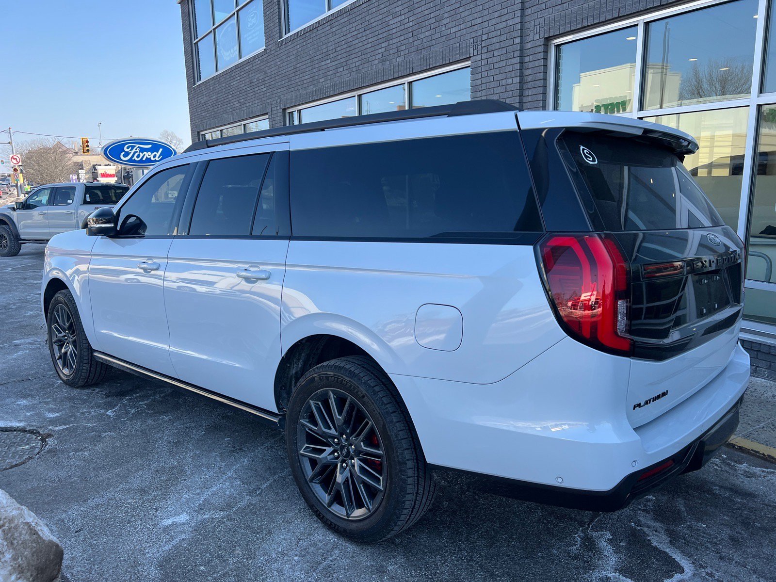 Certified 2025 Ford Expedition Max Platinum w/ Stealth Performance Package image 7