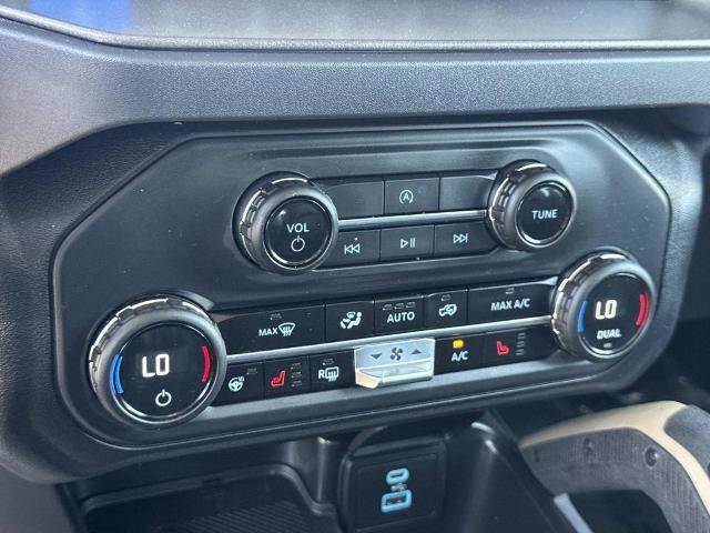 Certified 2025 Ford Bronco Badlands AWD/4WD image 15