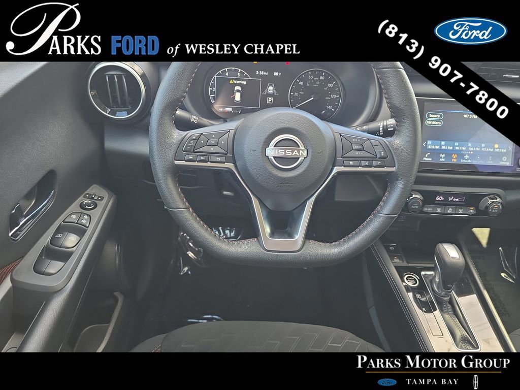 Used 2024 Nissan Kicks SR image 11