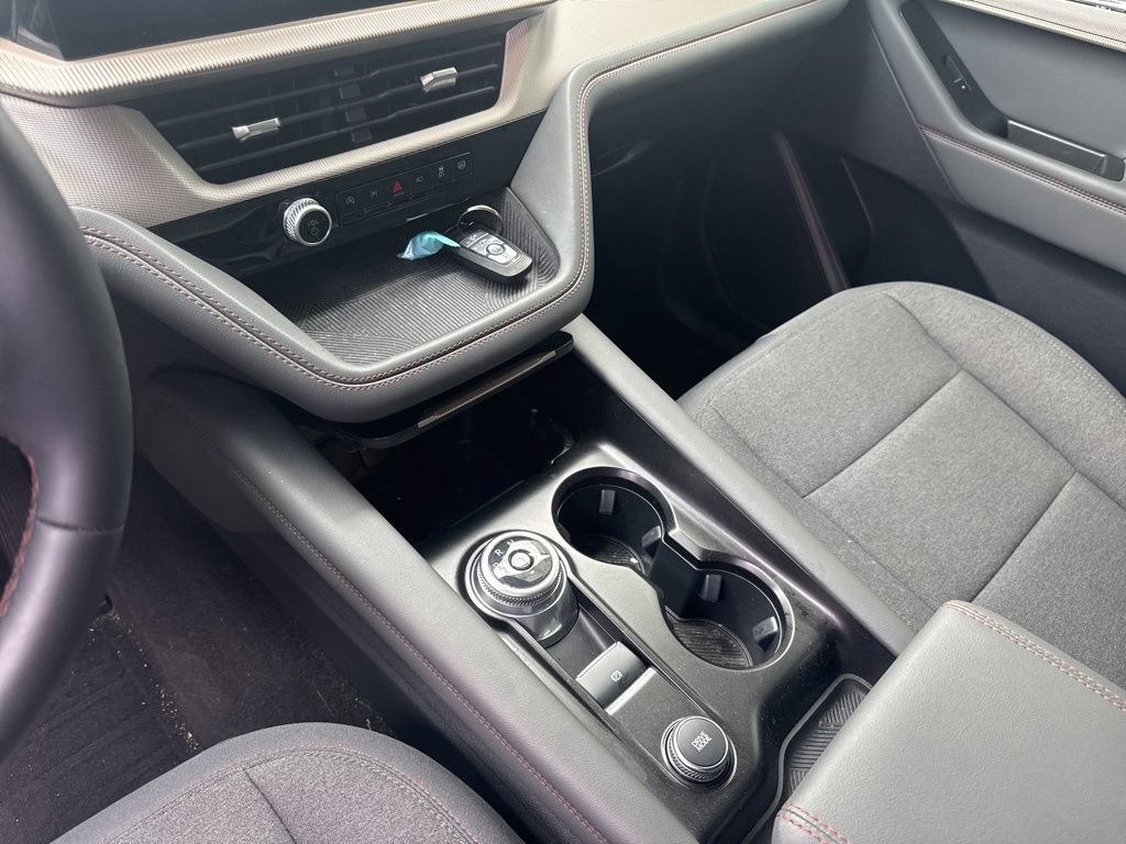 Certified 2025 Ford Explorer Active AWD/4WD image 11