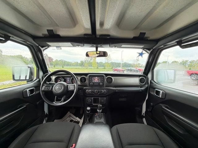Used 2021 Jeep Gladiator Sport w/ Trailer Tow Package AWD/4WD image 17