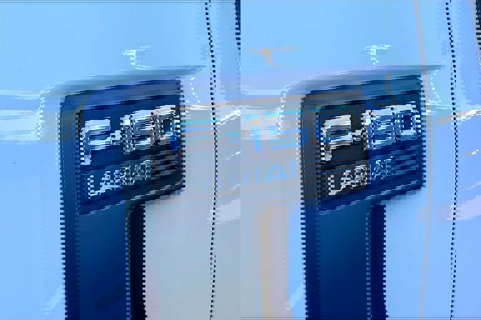 Certified 2022 Ford F150 Lariat w/ Equipment Group 502A High image 13