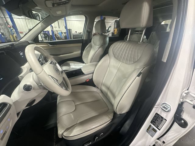 Used 2023 Hyundai Palisade Limited AWD/4WD image 17